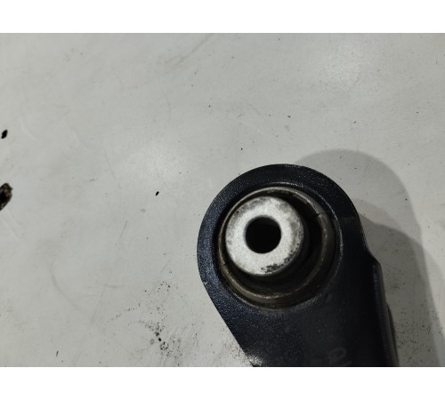 Рычаг подвески(задний правый)