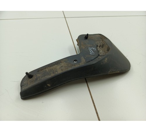 Брызговик передний левый