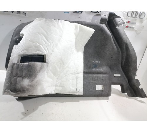 Обшивка багажника правая