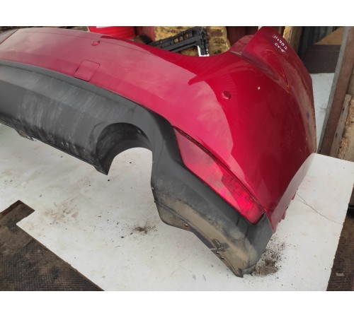 Задний бампер в сборе