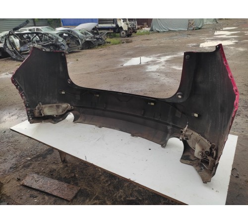 Задний бампер в сборе