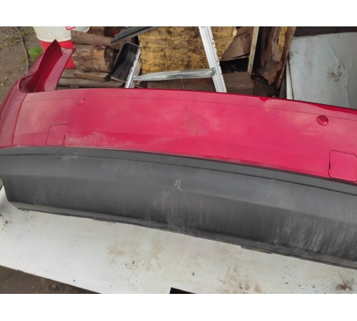 Задний бампер в сборе