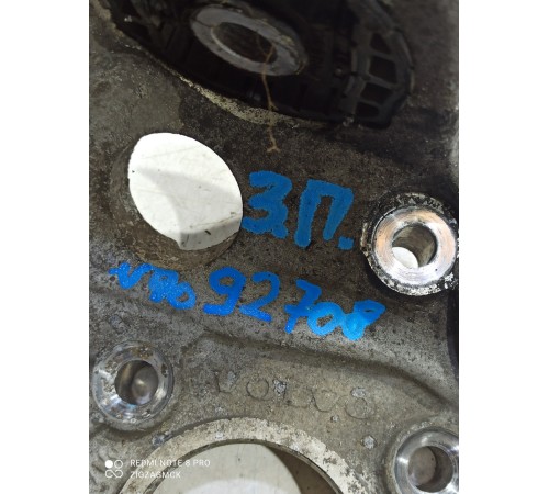 Кулак поворотный(задний правый)