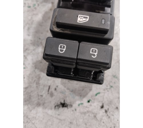 Блок управления стеклоподъемниками передний левый