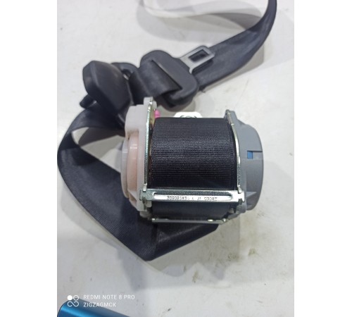 Ремень безопасности (задний правый)