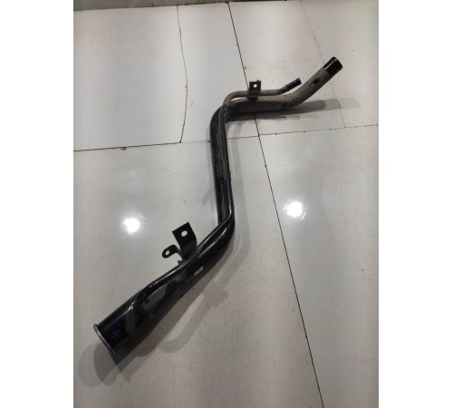 Горловина топливного бака