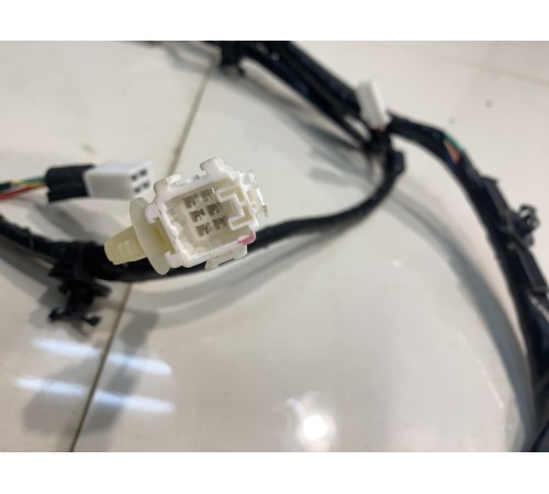 Электропроводка крышки багажника