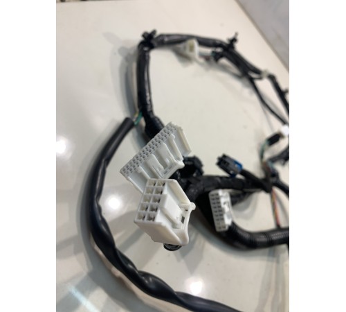 Электропроводка крышки багажника