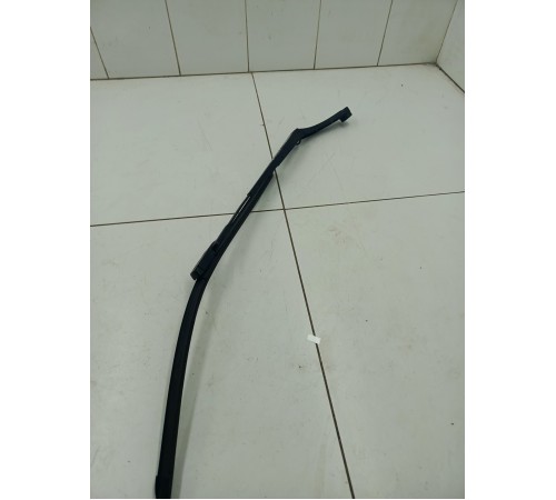 Поводок стеклоочистителя левый