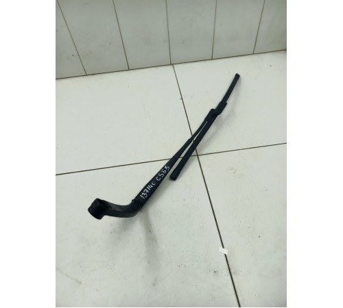 Поводок стеклоочистителя левый