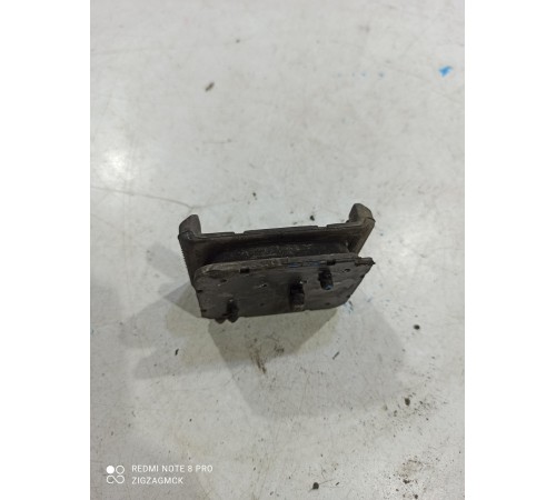 Кронштейн(крепление) задний левый