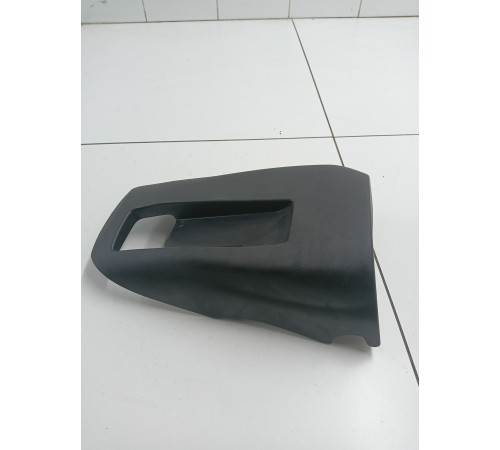 Кожух рулевой колонки нижний