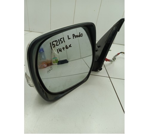 Зеркало заднего вида левое