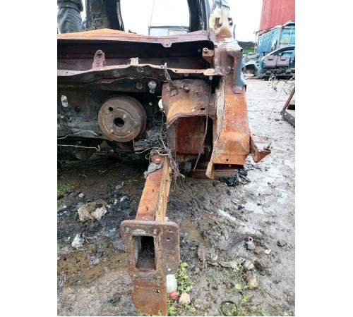 Лонжерон передний левый