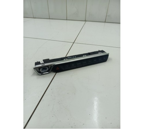 Блок управления климатом передний