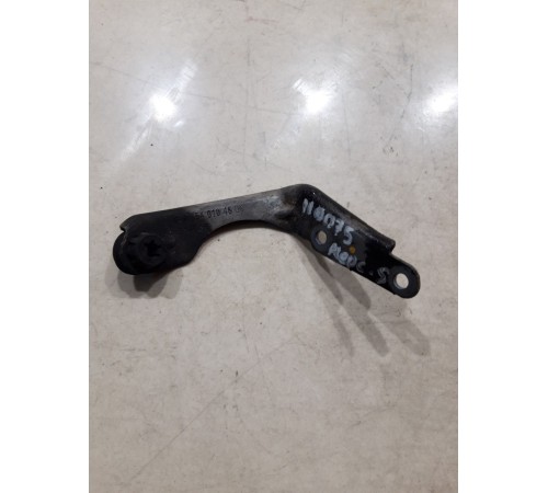 Кронштейн(крепление) кузова