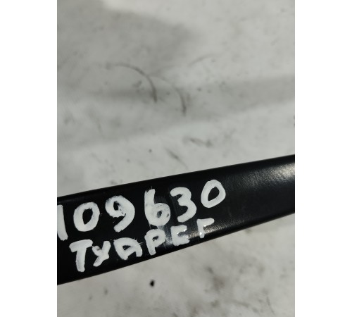 Поводок стеклоочистителя(левый)