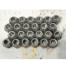 Комплект колесных гаек