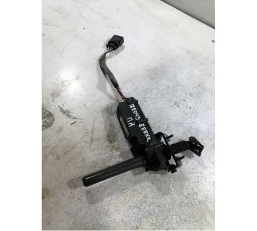 Электропривод открывания двери передний правый