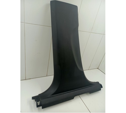 Обшивка центральной стойки левая нижняя