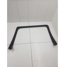 Накладка рамки стекла задняя левая внутренняя