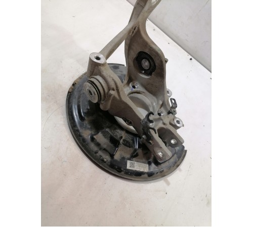 Кулак поворотный задний правый