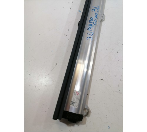 Солнцезащитная шторка двери задняя левая