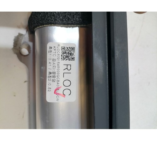 Солнцезащитная шторка двери задняя левая