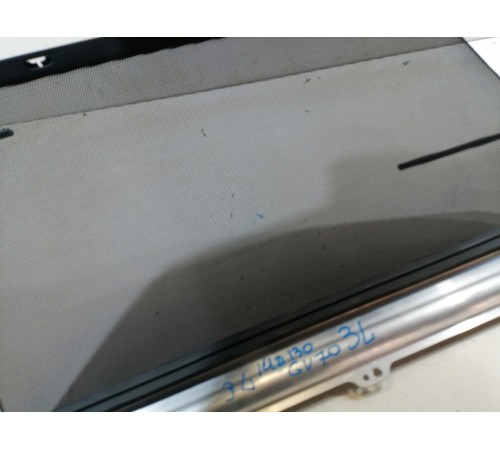 Солнцезащитная шторка двери задняя левая