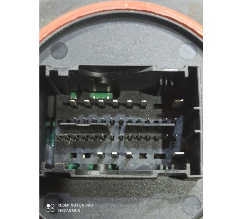 Блок управления фарой левый