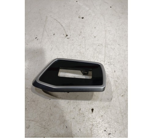 Накладка переключателя света декоративная передняя левая