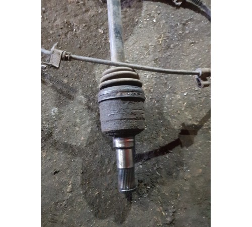 Привод (полуось) задний левый в сборе