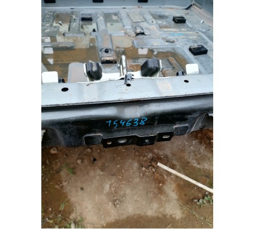 Задняя панель кузова