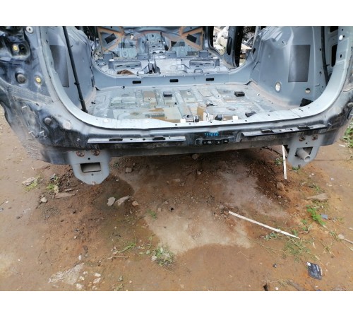 Задняя панель кузова