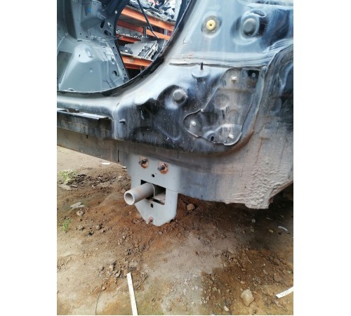 Задняя панель кузова