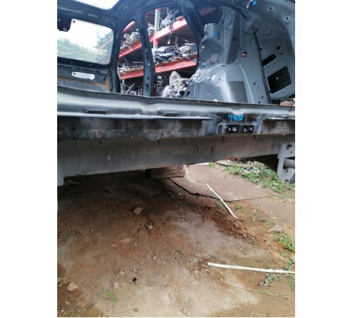 Задняя панель кузова