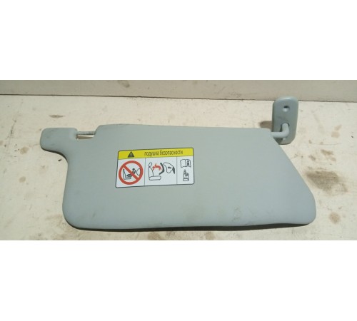 Козырек солнцезащитный Пассажирский