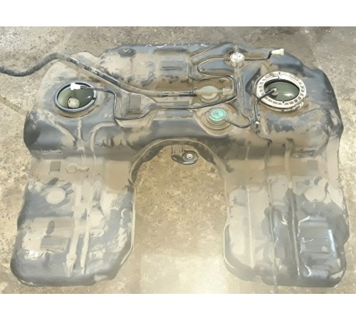 Бак топливный