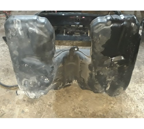 Бак топливный