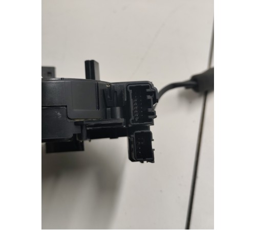 Подрулевой шлейф