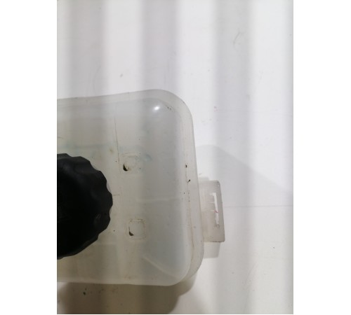 Бачок расширительный охлаждающей жидкости