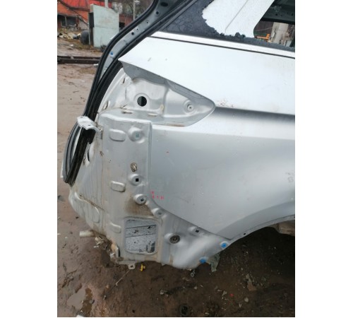 Крыло заднее правое