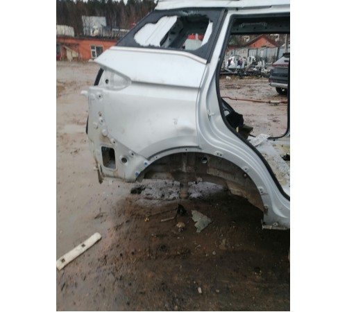 Крыло заднее правое