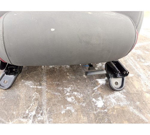 Сиденье переднее правое