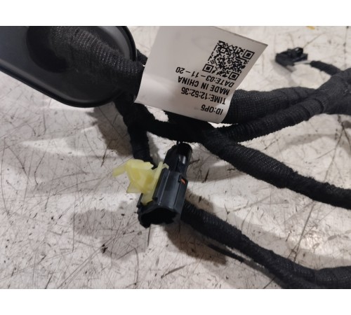 Электропроводка двери передняя левая