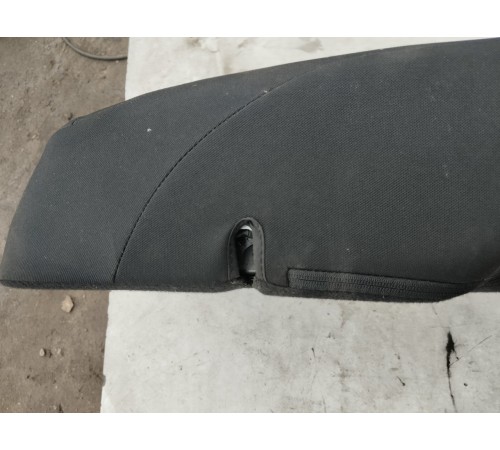 Спинка сиденья заднего ряда правая