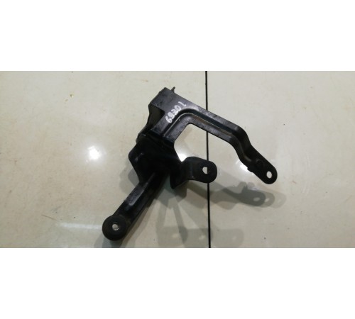 Кронштейн блока ABS