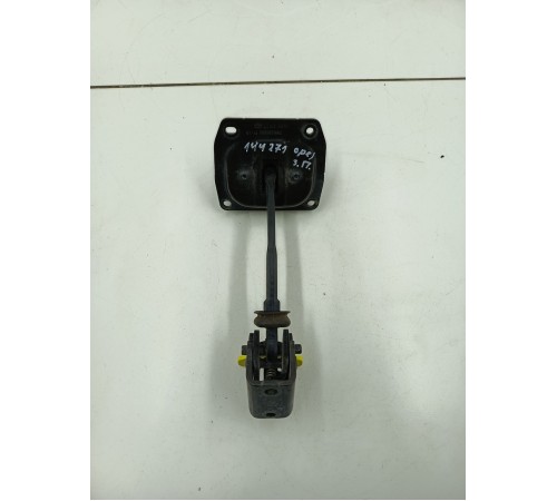 Ограничитель двери задний правый