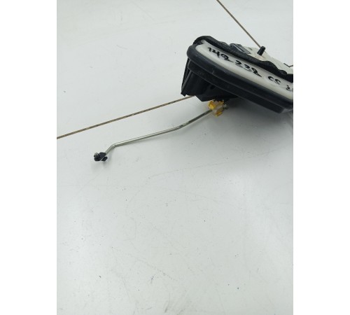 Замок двери задний правый