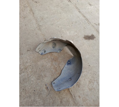 Подкрылок локер задний правый